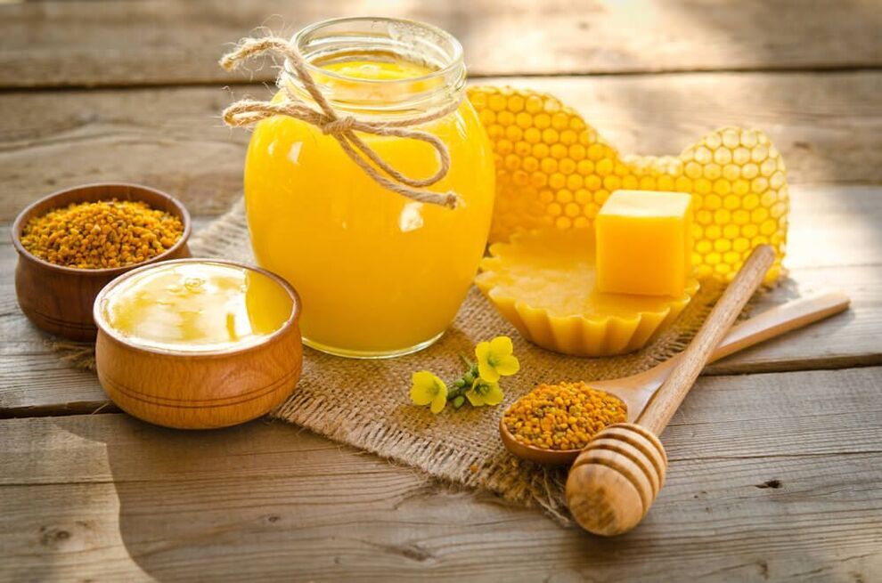 محصولات زنبور عسل برای قدرت